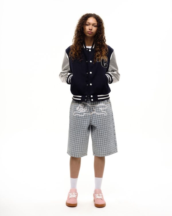 Womens Houndstooth Running Dog Shorts - Image 2